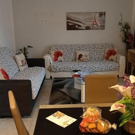 Home Vittoria Lago Di كومو المظهر الخارجي الصورة